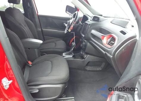 2022 Jeep Renegade (Red) Edition 4X4 из США, поврежденный, VIN ZACNJDB16NPN82636